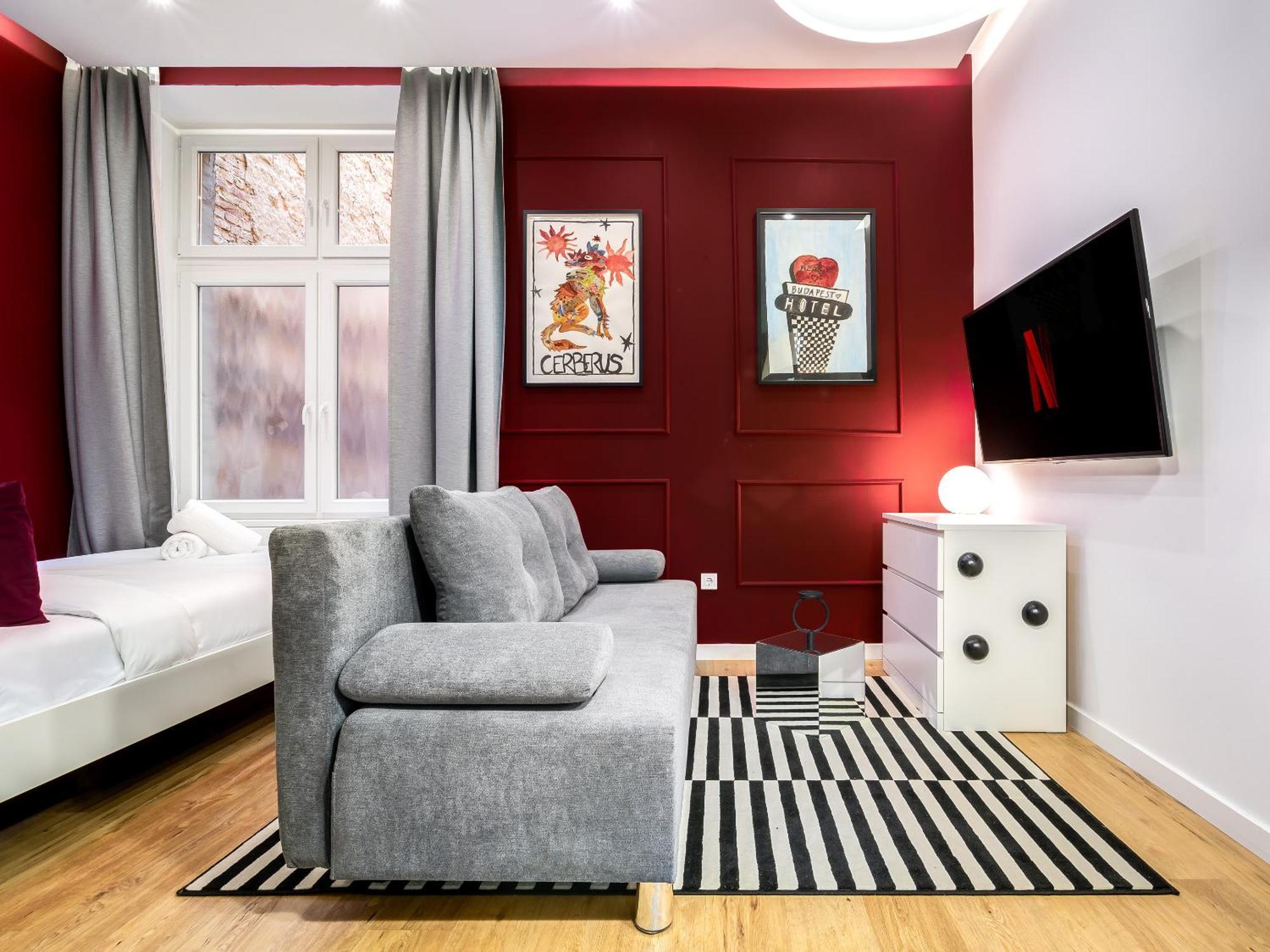 Luxury Downtown Twin Residences — Photos 1